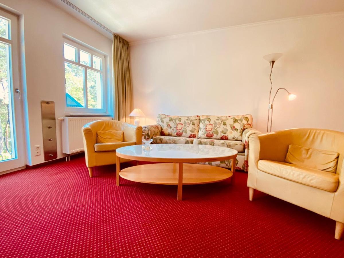 Haus Kastell - Suite Strandglueck Heringsdorf  Exterior foto